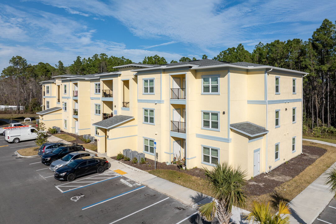 Victoria Crossing Apartments in St. Augustine, FL - Building Photo