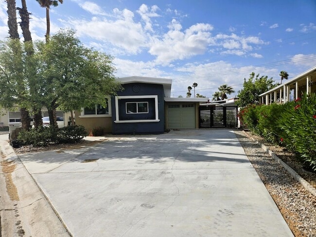 property at 73400 Algonquin Pl