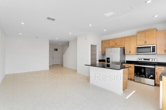 999 Spring Palms Lp in Alafaya, FL - Building Photo - Building Photo