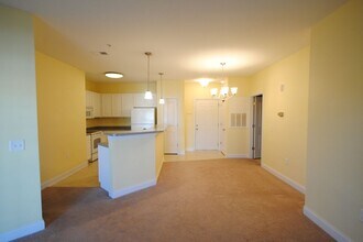 200 Gateway Condos Dr in Surf City, NC - Foto de edificio - Building Photo