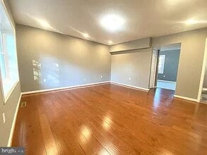 5929 Grand Banks Rd in Columbia, MD - Building Photo - Building Photo