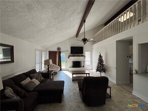 205 Magdalena Dr in Victoria, TX - Building Photo - Building Photo