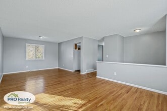 1001 38th Ave in Anoka, MN - Building Photo - Building Photo