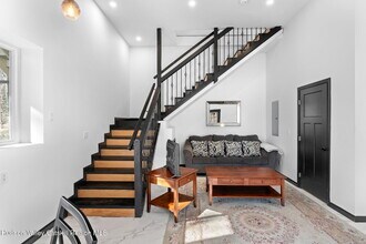 14 Washburn Terrace in Saugerties, NY - Building Photo - Building Photo
