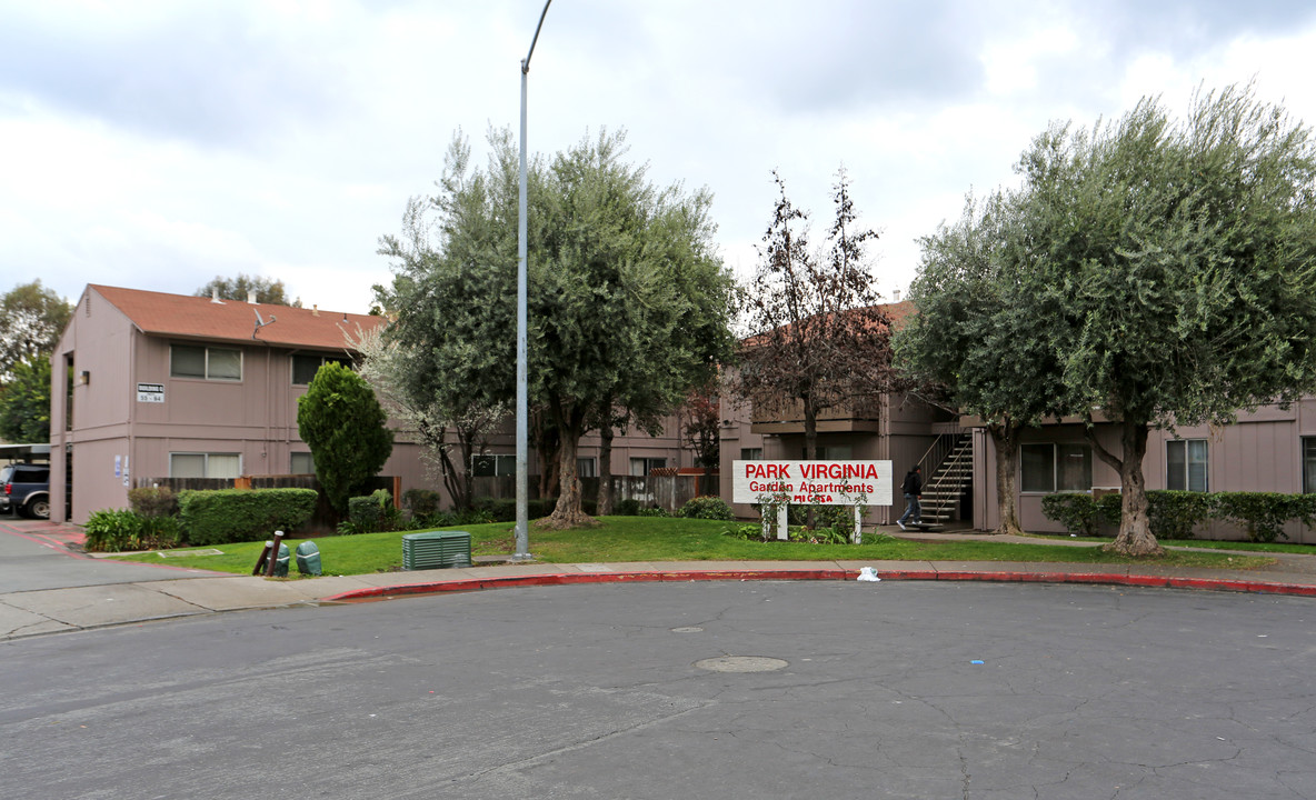 Park Virginia Apartments in Concord, CA - Building Photo