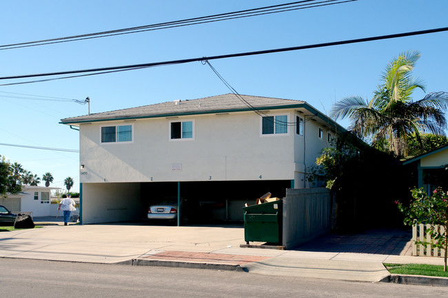 3495 Garfield St in Carlsbad, CA - Building Photo - Building Photo