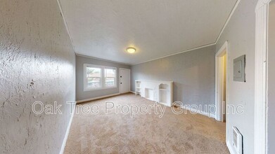 2642 64th Ave in Oakland, CA - Building Photo - Building Photo