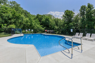 LakeHouse at Florence Apartments in Florence, KY - Foto de edificio - Building Photo