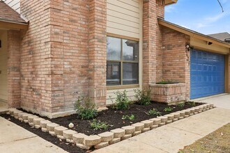 3426 Serene Grove in San Antonio, TX - Building Photo - Building Photo