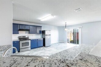 250 Green Meadows Rd in Wilmer, TX - Building Photo - Building Photo