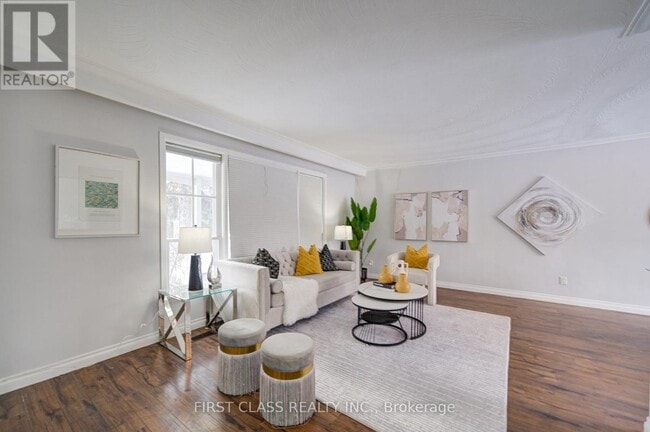 126 Sherwood Forest Dr in Markham, ON - Building Photo - Building Photo