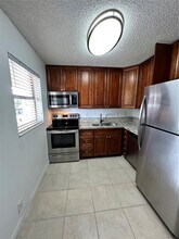 305 NE 16th St in Fort Lauderdale, FL - Building Photo - Building Photo