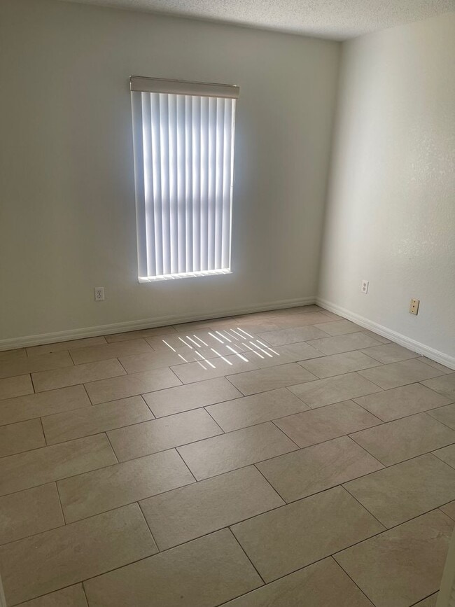 1612 Peach Ave in Sanford, FL - Building Photo - Building Photo
