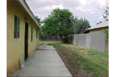 3731 Jurupa Ave in Riverside, CA - Foto de edificio - Building Photo