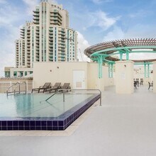 7275 SW 90th St in Miami, FL - Building Photo - Building Photo