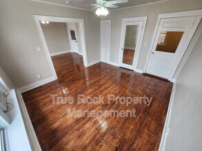 804 E Main St in Ada, OK - Building Photo - Building Photo