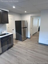301-303 Boston Ave Unit #2 in Medford, MA - Building Photo - Building Photo