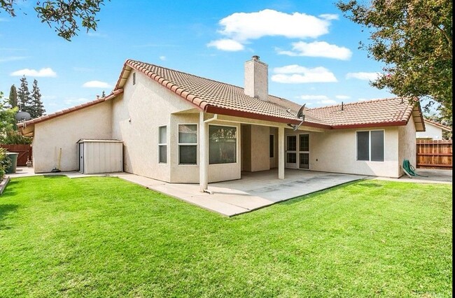 749 Nighthawk Ct in Merced, CA - Building Photo - Building Photo