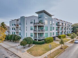 4040 N Hall St, Unit 113 in Dallas, TX - Building Photo
