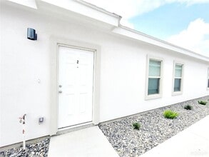 5801 Sandpiper Ave, Unit 2 in McAllen, TX - Building Photo - Building Photo