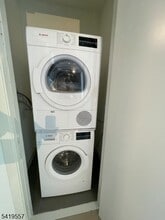 258 S Harrison St in East Orange, NJ - Building Photo - Building Photo