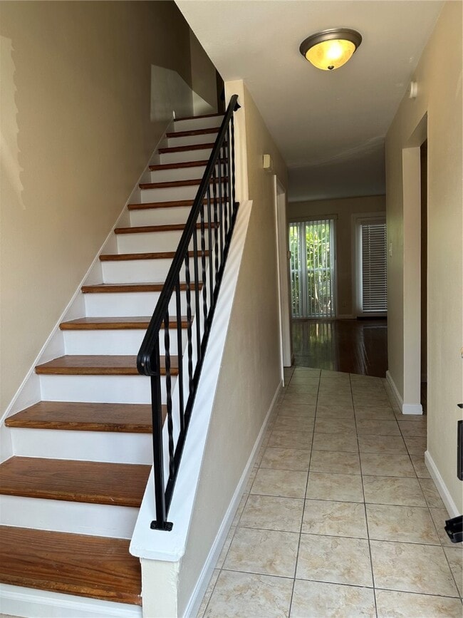 1126 Rue La Chelle Walk in Creve Coeur, MO - Foto de edificio - Building Photo