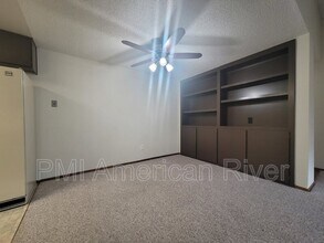 3030 Olive Glen Ct in Sacramento, CA - Building Photo - Building Photo