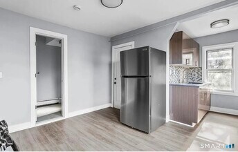 748 Maple St in Bridgeport, CT - Building Photo - Building Photo