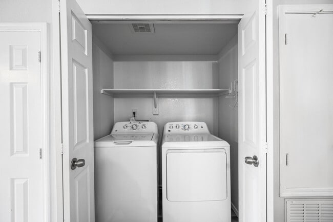 455 S Mesa Dr in Mesa, AZ - Foto de edificio - Building Photo