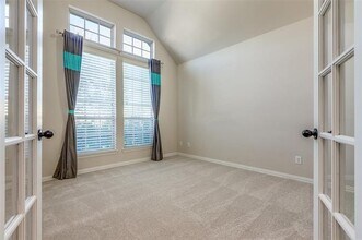 5613 Grove Cove Dr in McKinney, TX - Building Photo - Building Photo
