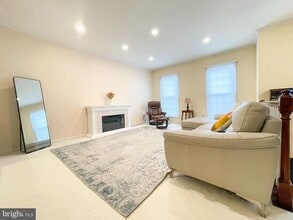 20 Cedarwood Ct in Rockville, MD - Building Photo - Building Photo