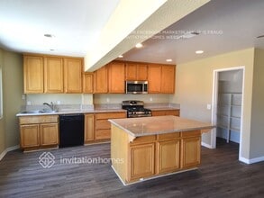 2642 N Maple Ave in Rialto, CA - Building Photo - Building Photo