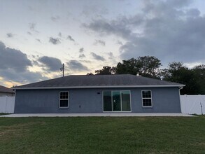 15725 SE 97th Ave in Summerfield, FL - Building Photo - Building Photo