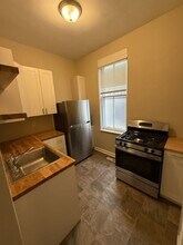 1669 N Humboldt Ave in Milwaukee, WI - Building Photo - Building Photo