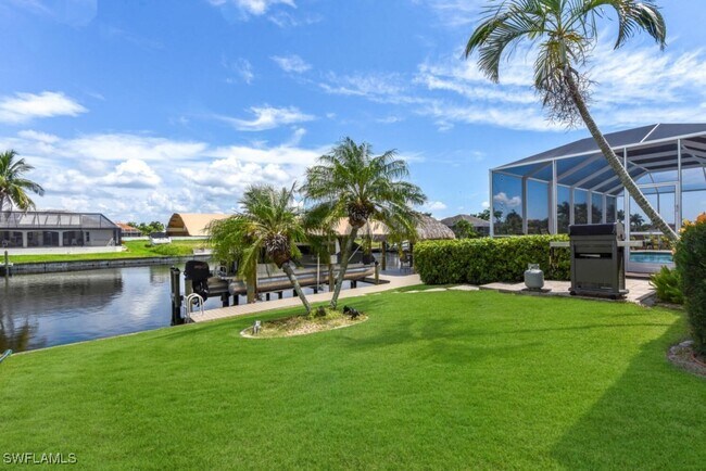 property at 3335 SW 25th Ct