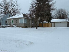 1710 Madison Ave in Lorain, OH - Building Photo - Building Photo