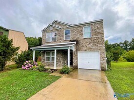 144 Belle Haven Dr in Owens Cross Roads, AL - Building Photo