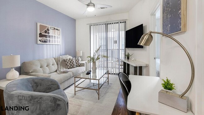 5275 Town and Country Blvd