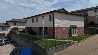 829 Southwest Blvd in Jefferson City, MO - Building Photo