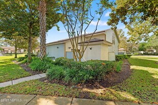 1601 Challenger Ct W in Jacksonville, FL - Building Photo