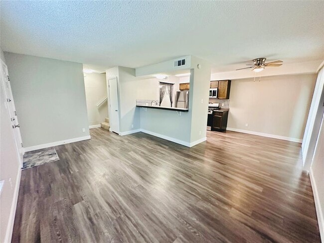 property at 1314 Southport Dr