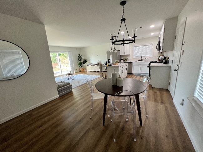 4908 Stephanie Pl in Oceanside, CA - Building Photo - Building Photo