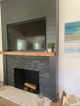101 Cow Hill Rd in Clinton, CT - Building Photo - Building Photo