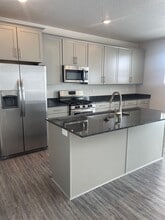 2007 N Chianti St in Saratoga Springs, UT - Building Photo - Building Photo