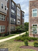 2868 Brewers Crossing Way in Severn, MD - Building Photo