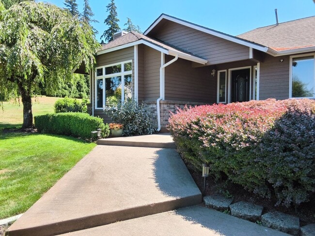 property at 1719 126th Ave E