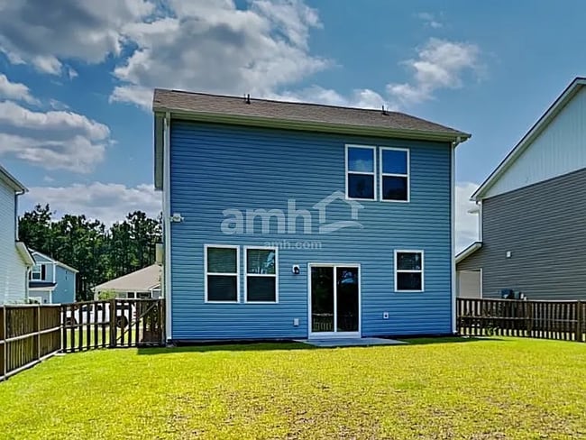 288 Bering Ln