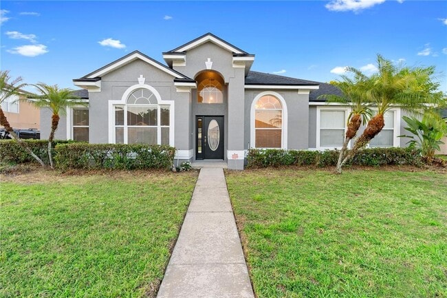 9885 Montclair Cir