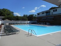Building Photo - The Woods of Centerville Apartments in Dayton, Ohio
