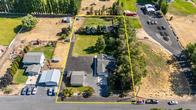 property at 7887 Dahl Rd NE